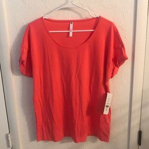 Fabletics athletic tee